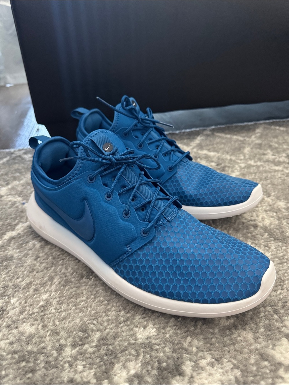 Nike Men's Blue Athletic Running Sneakers with White Sole